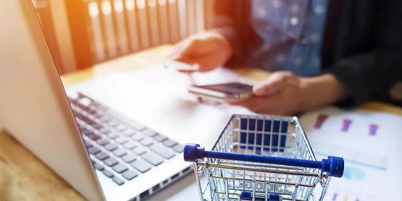 Retail & Ecommerce